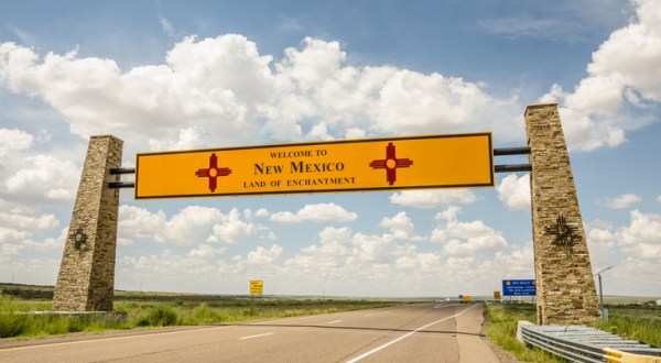 The Best Sight In The World Is Actually A Road Sign That Says Welcome To New Mexico