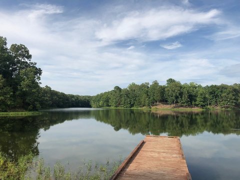 The Little-Known Swimming Hole In Mississippi That Locals Want To Keep Secret