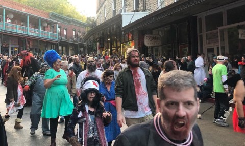 A Zombie Themed Festival Is Coming To Arkansas And It’s Pure Magic