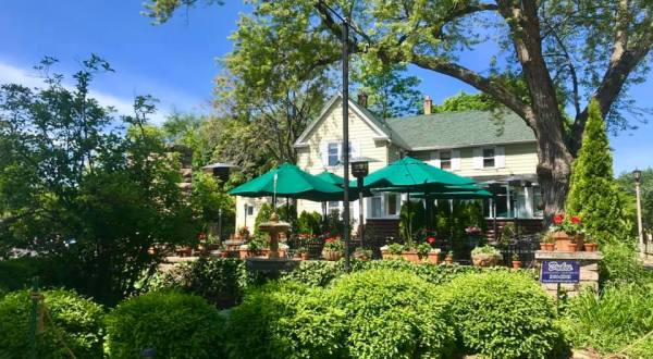 One Of The Oldest Family-Owned Restaurants In Wisconsin Is Also Among The Most Delicious Places You’ll Ever Eat