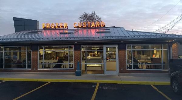 The Oldest Operating Custard Stand In Wisconsin Has Been Serving Mouthwatering Burgers And Ice Cream For Almost 85 Years