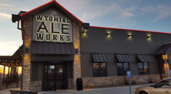 You Must Taste The Smoked Prime Rib At This Unique Craft Brewpub In Wyoming