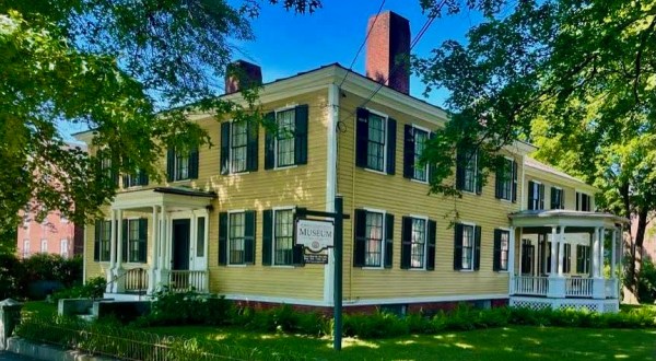 There Are 3 Must-See Historic Landmarks In The Charming Town Of Keene, New Hampshire
