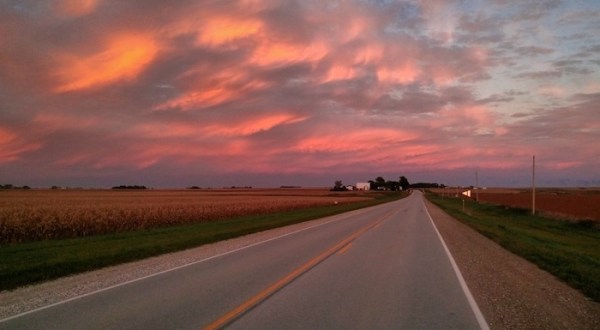 Route 20 Practically Runs Through All Of Iowa And It’s A Beautiful Drive