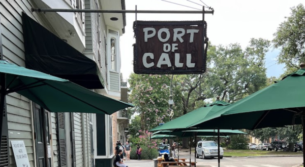 Port Of Call Has Been Serving The Best Burgers In Louisiana Since The 1960s