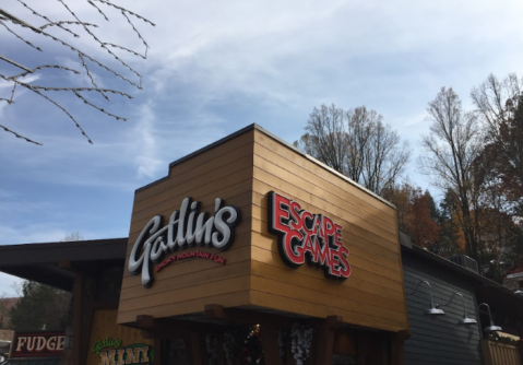 Break Your Way Out Of A Themed Escape Room At Gatlin's Escape Games In Tennessee