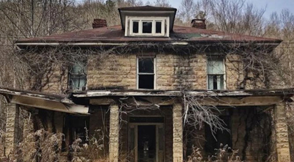 Travel To 8 Of Kentucky’s Mysteriously Abandoned Places And Learn Their Incredible Stories