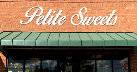 It's Worth It To Drive Across Tennessee Just For The Baked Goods At Petite Sweets