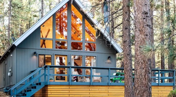 The Whole Family Will Love A Visit To This Adorable Mountainside Cabin In Southern California