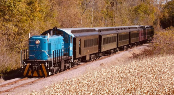 5 Wisconsin Train Rides That Belong On Your Bucket List