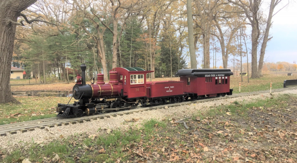 The Halloween Train Ride At The Milwaukee Light Engineering Society Is Filled With Fun For The Whole Family