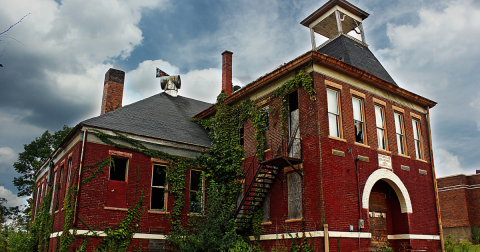 We Dare You To Take This Road Trip To Indiana’s Most Abandoned Places