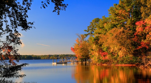 When And Where To Expect South Carolina’s Fall Foliage To Peak This Year
