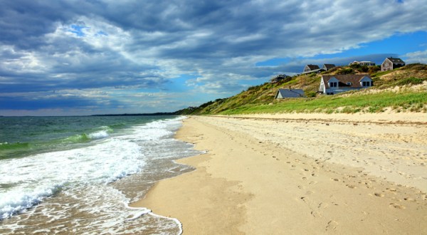 You Can Live Off The Grid In This Massachusetts Town Considered The Best In The Country