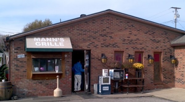This Humble Little Restaurant In Indiana Is So Old Fashioned, It Doesn’t Even Have A Website