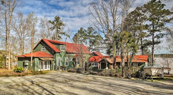 The Whole Family Will Love A Visit To This Adorable Lakeside Cabin In South Carolina