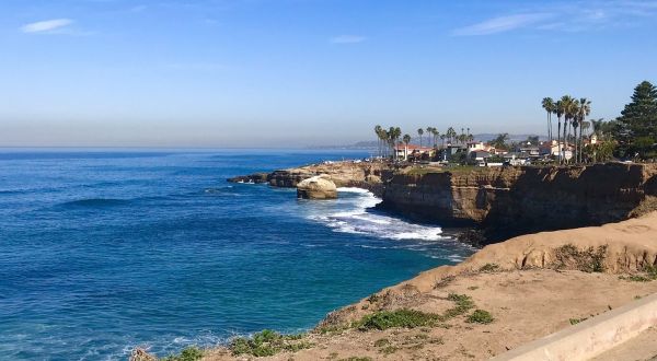 The Old Sea World Drive Bay Trail In Southern California Takes You From The Bay To The Beach And Back