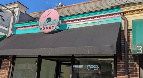 It's Worth It To Drive Across Ohio Just For The Butterscotch Donuts At Destination Donuts