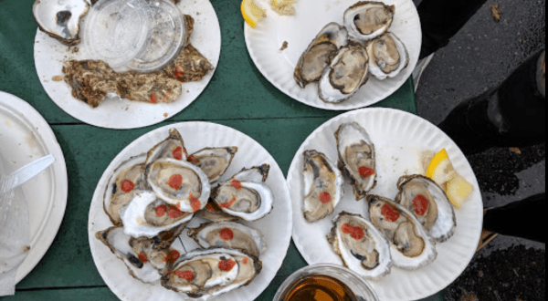Every Fall, This Tiny Beach Town In Massachusetts Holds The Most Delicious Oyster Festival In The State