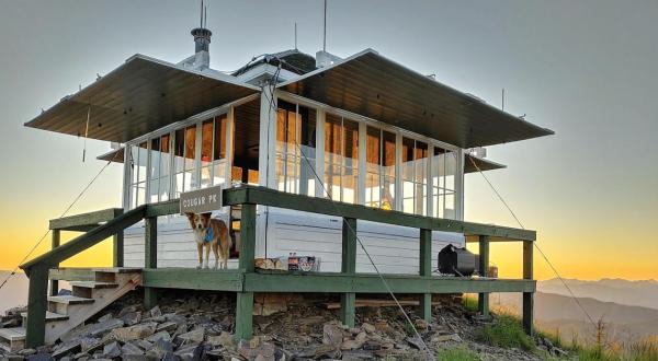 6 Mountain Lookouts/Fire Towers In Montana Where You Can Stay Overnight And Feel A Million Miles Away From It All
