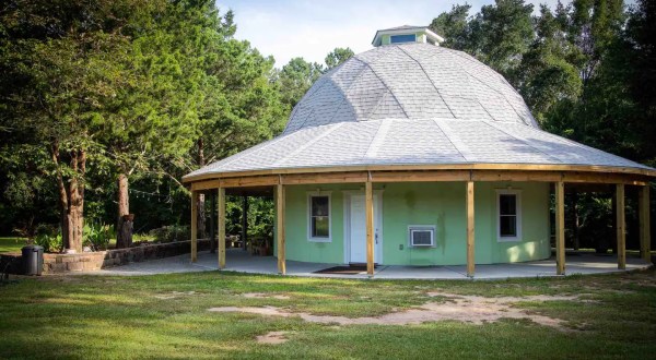 There’s A Dome Airbnb In Alabama Where You Can Truly Sleep Beneath The Stars