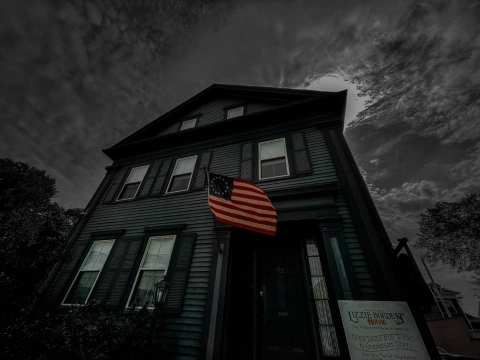 5 Halloween Towns In Massachusetts That Will Terrify And Delight You In The Best Way Possible
