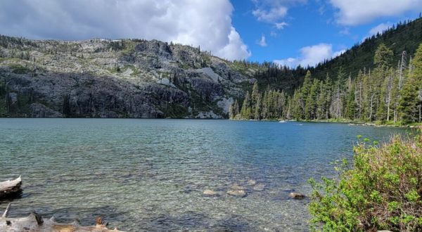 A True Hidden Gem, Glacially Formed Castle Lake Is Perfect For Northern California Nature Lovers