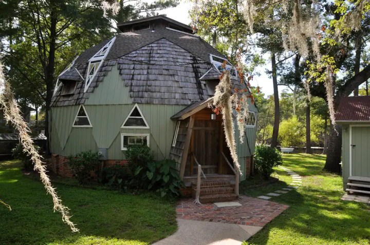 Dome Airbnb in South Carolina