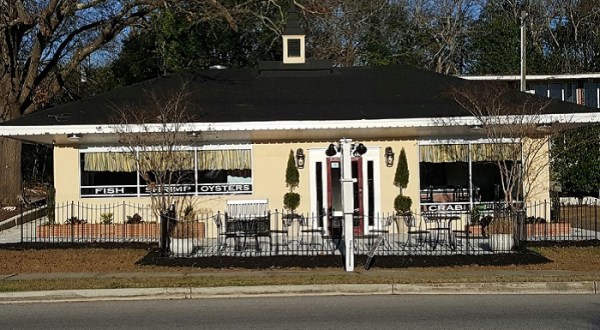 This Humble Little Restaurant In Small Town South Carolina Is So Old Fashioned, It Doesn’t Even Have A Website