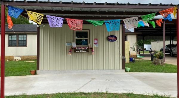 Get Your Mexican Food Fix At Taqueria Mi Rancho, A Drive-Thru Taco Stand In Texas