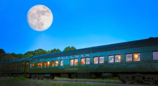 10 Epic Train Rides In Connecticut That Will Give You An Unforgettable Experience