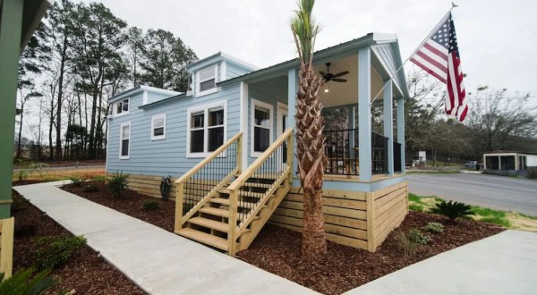 This Tiny Home Vrbo In Alabama Is One Of The Coolest Places To Spend The Night