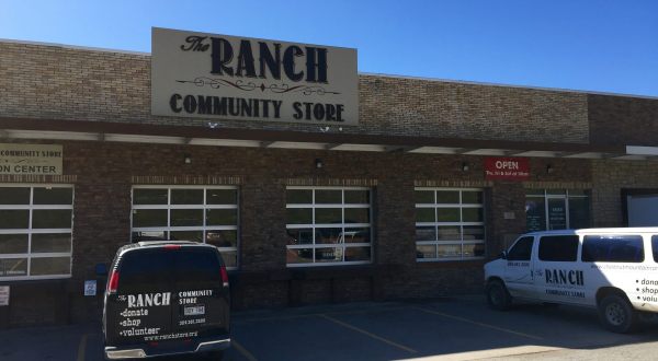 The Ranch Community Store Is A 10,000-Square-Foot Thrift Store In West Virginia That Is Like Something From A Dream