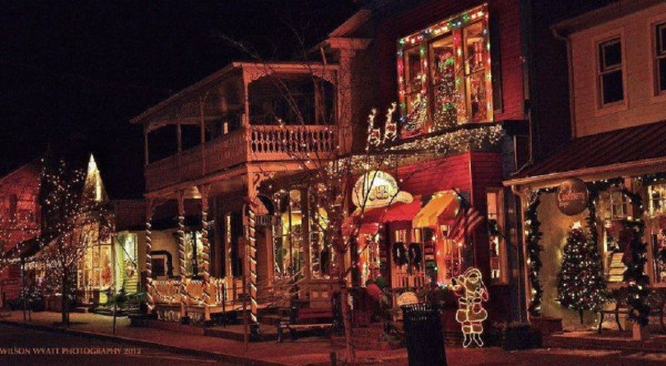 The Magical Place In Maryland Where It’s Christmas Year-Round