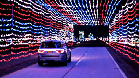 These 6 Drive-Thru Christmas Displays In Florida Are Pure Magic
