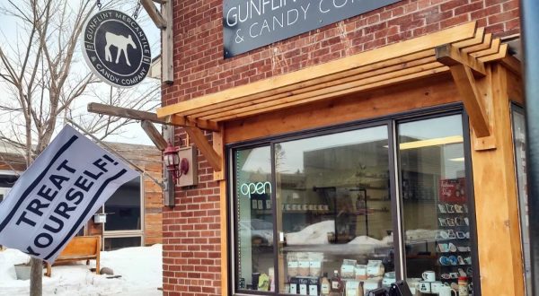 This North Woods Mercantile In Minnesota Sells The Most Amazing Homemade Fudge You’ll Ever Try