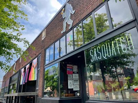 The Whole Family Will Love A Trip To Hungry & Thirsty Sasquatch, A Bigfoot-Themed Restaurant In Washington
