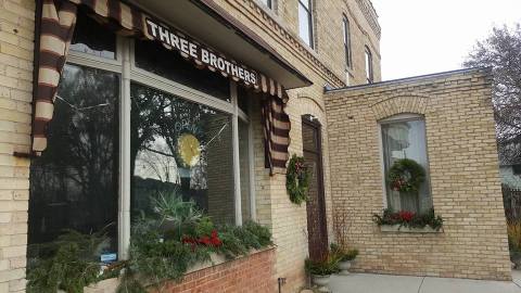 Discover Authentic Serbian Eats At Three Brothers In Wisconsin