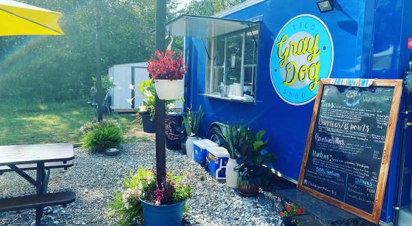 Order Beach-Style Tacos At This Roadside Stop In Mississippi
