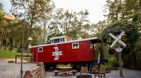 The Stunning Airbnb In Pennsylvania With Wheels That Used To Be A Railroad Car