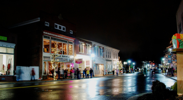 It’s Not Christmas In Delaware Until You Do These 8 Enchanting Things