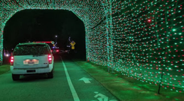 Drive Through Millions Of Lights At The Great Christmas Light Show In South Carolina This Holiday