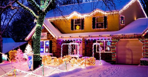 Take A Look At One Of The Most Festive Front Yards In All Of Iowa, Kall Christmas Lights
