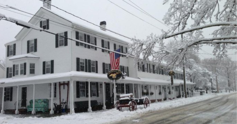 The Griswold Inn Just Might Be The Most Beautiful Christmas Hotel In Connecticut
