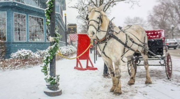 Visit Skaneateles, The One Christmas Town In New York That’s Simply A Must Visit This Season