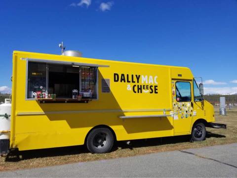 DallyMac And Cheese In Alaska Has Over A Dozen Different Mac And Cheese Flavors To Choose From