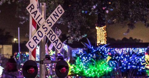 Ride Or Walk Through Over 2 Million Holiday Lights At Christmas Lights Festival In Mississippi