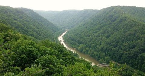Ride The Amtrak Through Kentucky's Appalachian Mountains For Just $28