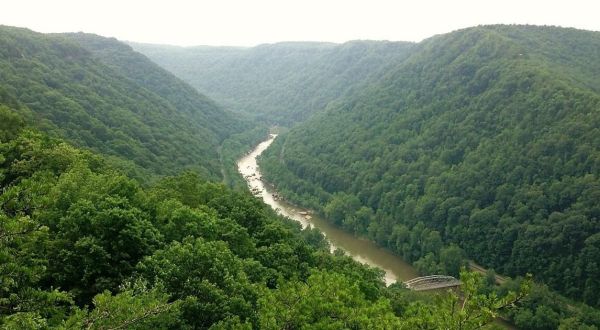 Ride The Amtrak Through Kentucky’s Appalachian Mountains For Just $28