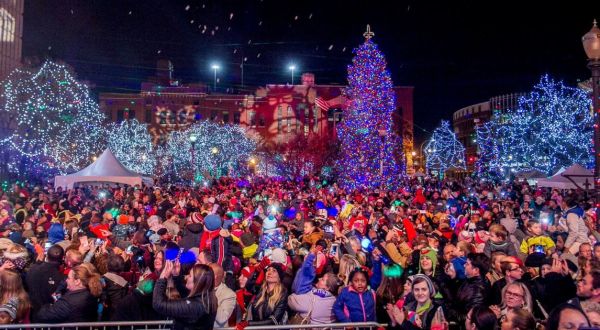 It’s Not Christmas In Louisville Until You Do These 8 Enchanting Things